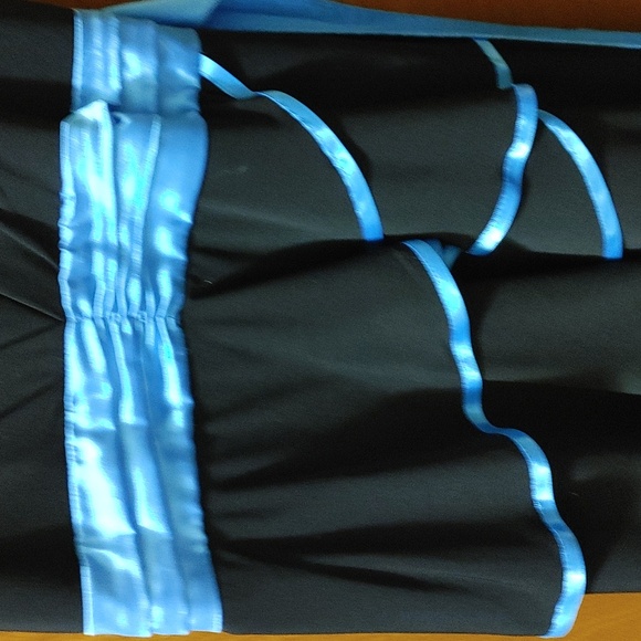 Spaghetti strap dress - Picture 2 of 4